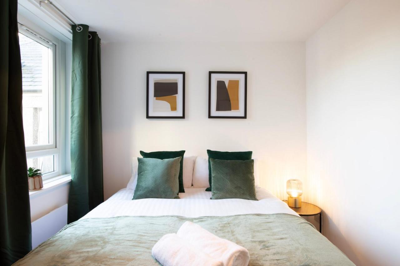 Connaught House - City Centre - Free Parking & Wi-Fi Apartamento Cardiff Exterior foto