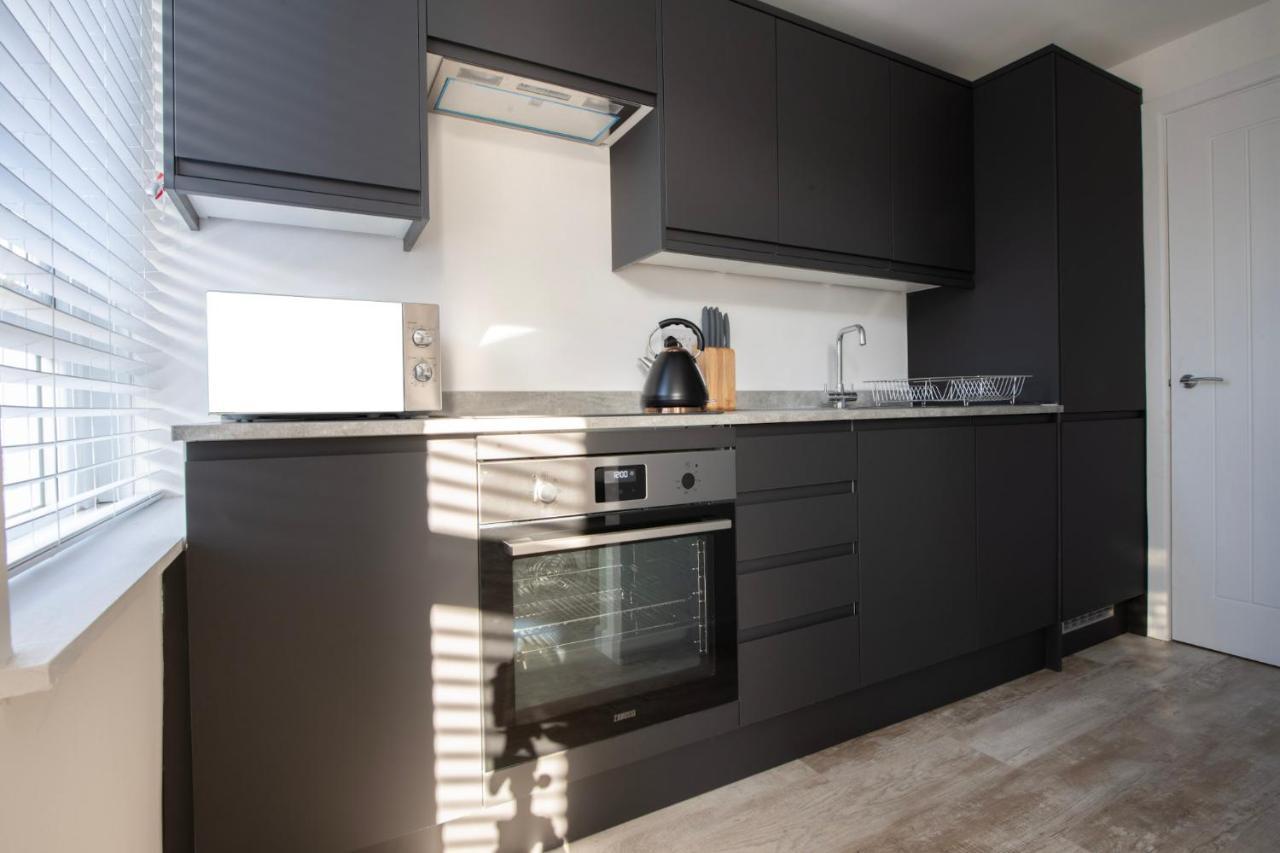 Connaught House - City Centre - Free Parking & Wi-Fi Apartamento Cardiff Exterior foto